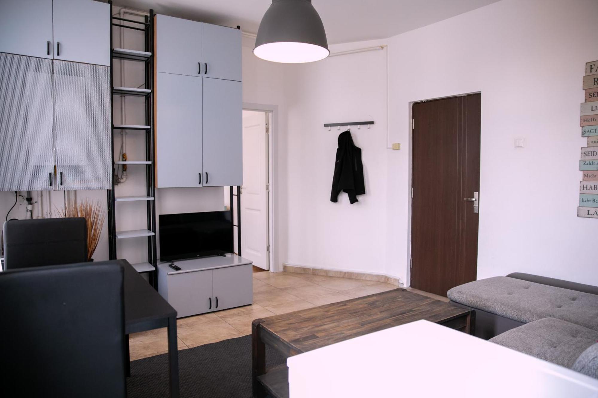 Color Apartments Street Blanari 12 Bukares Bagian luar foto